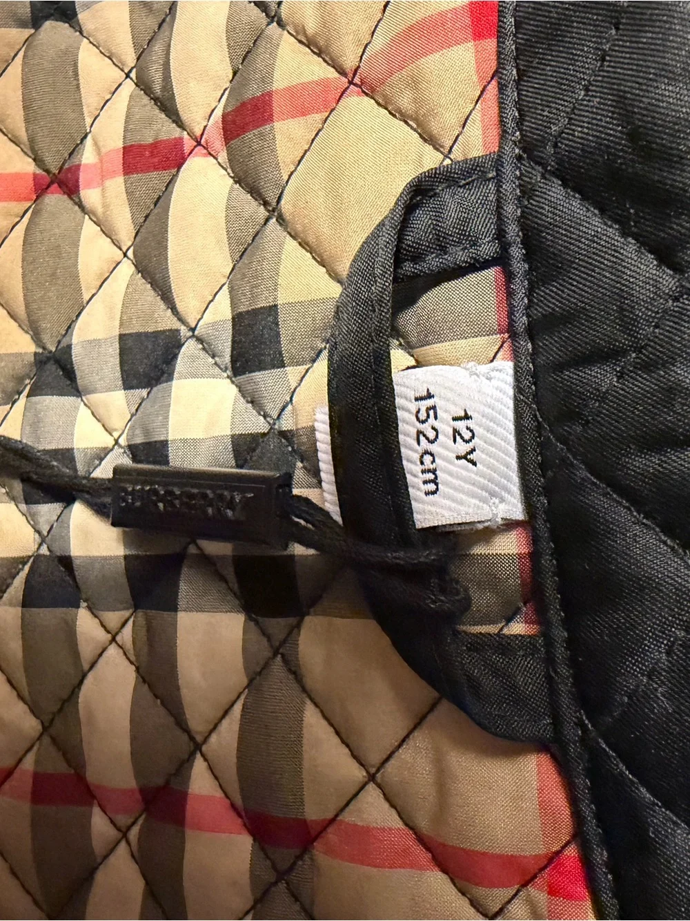 Burberry Black Quilted Puffer Jacket with Signature Check Cuff**AUTHENTIC**
